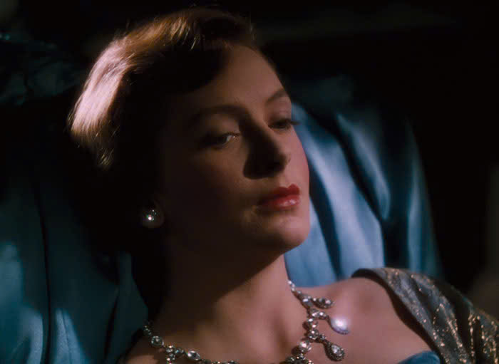 Ảnh bài đăng POWELL & PRESSBURGER: HỒN CỐT ANH QUỐC